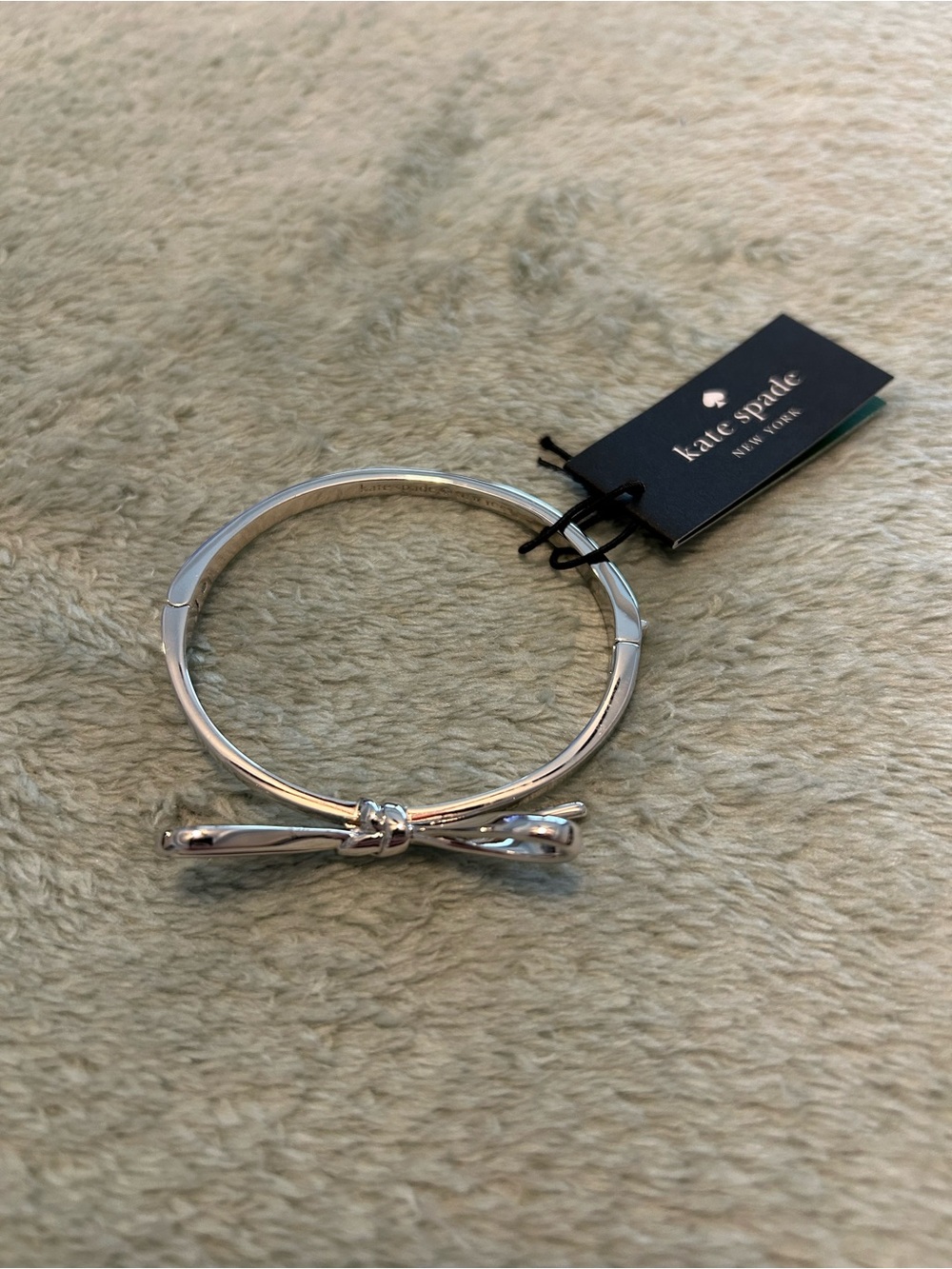 kate spade Silver Knot Bow Bangle Bracelet NWT